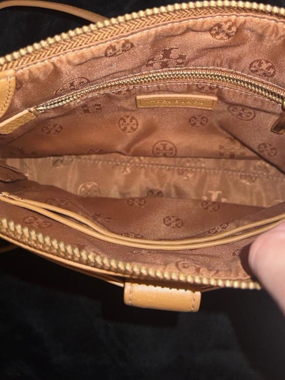 Tory Burch Crossbody Bag - Picture 8 of 8